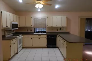 141 SE 1st Ave, Cape Coral, FL 33990 - Photo 9