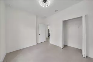 1070 Fayette Ave, Lehigh Acres, FL 33974 - Photo 23