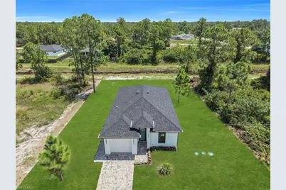 1070 Fayette Ave, Lehigh Acres, FL 33974 - Photo 37