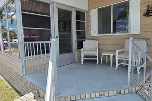 561 Winning Way, North Fort Myers, FL 33917 - Photo 3