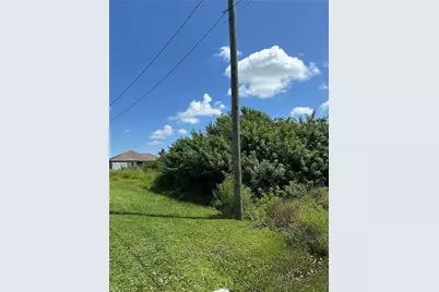 4204 SW 18th St, Lehigh Acres, FL 33976 - Photo 3