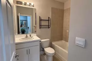 635 NE 6th Pl, Cape Coral, FL 33909 - Photo 13
