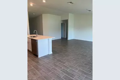 1425 SW 13th Ter, Cape Coral, FL 33991 - Photo 3
