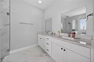 2431 Tropicana Parkway W, Cape Coral, FL 33993 - Photo 15