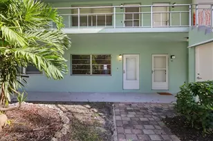 3225 E Riverside Dr, Fort Myers, FL 33905 - Photo 1