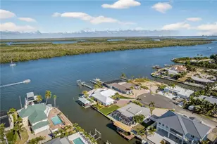 467 Madison Ct, Fort Myers Beach, FL 33931 - Photo 31