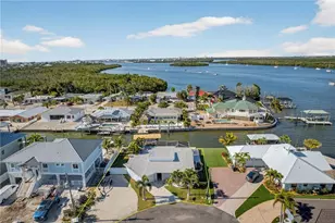 467 Madison Ct, Fort Myers Beach, FL 33931 - Photo 35