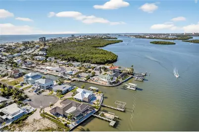 467 Madison Ct, Fort Myers Beach, FL 33931 - Photo 27