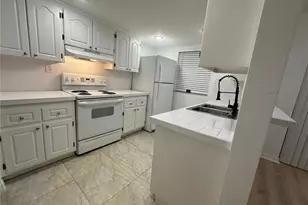 12642 Kenwood Ln, Fort Myers, FL 33907 - Photo 3