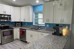 818 SW 8th Ct, Cape Coral, FL 33991 - Photo 3