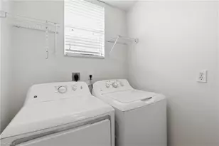 4327 Avian Avenue, Fort Myers, FL 33916 - Photo 31