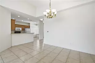 4327 Avian Avenue, Fort Myers, FL 33916 - Photo 9