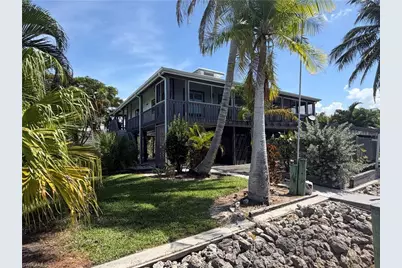 27189 Gasparilla Dr, Bonita Springs, FL 34135 - Photo 5