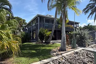 27189 Gasparilla Dr, Bonita Springs, FL 34135 - Photo 5