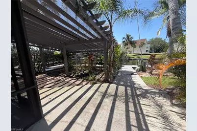 27189 Gasparilla Dr, Bonita Springs, FL 34135 - Photo 21