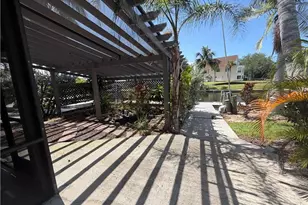 27189 Gasparilla Dr, Bonita Springs, FL 34135 - Photo 21