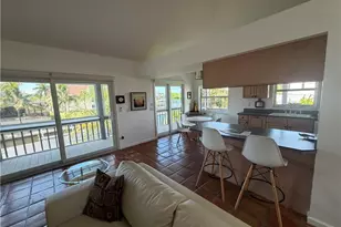 27189 Gasparilla Dr, Bonita Springs, FL 34135 - Photo 7