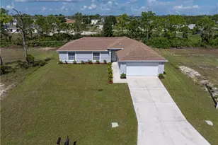 2828 NW 22nd Ave, Cape Coral, FL 33993 - Photo 15