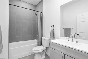 726 Gretchen Ave S, Lehigh Acres, FL 33973 - Photo 7