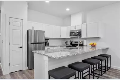 726 Gretchen Ave S, Lehigh Acres, FL 33973 - Photo 3