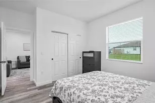 726 Gretchen Ave S, Lehigh Acres, FL 33973 - Photo 9