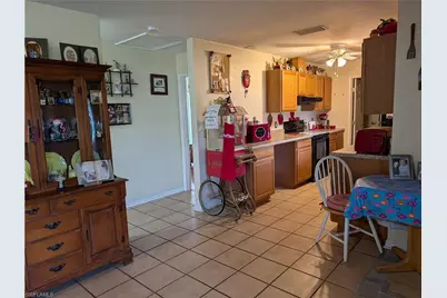 2215 SE 8th Ave, Cape Coral, FL 33990 - Photo 5