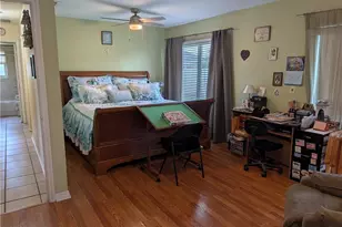 2215 SE 8th Ave, Cape Coral, FL 33990 - Photo 15