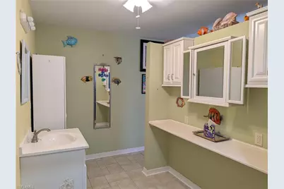 2215 SE 8th Ave, Cape Coral, FL 33990 - Photo 19