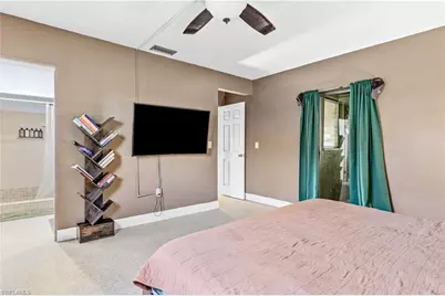 1402 SE 8th Pl, Cape Coral, FL 33990 - Photo 15