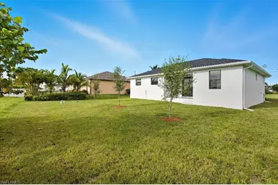 211 NW 25th Ave, Cape Coral, FL 33993 - Photo 5