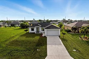211 NW 25th Ave, Cape Coral, FL 33993 - Photo 3