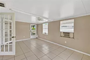 2623 NE 22nd Ave, Cape Coral, FL 33909 - Photo 15