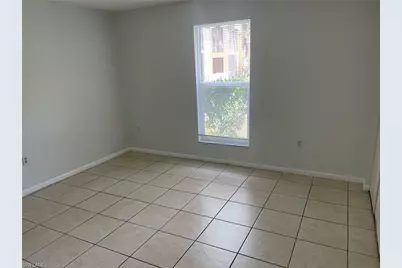12656 Kenwood Ln #B, Fort Myers, FL 33907 - Photo 9