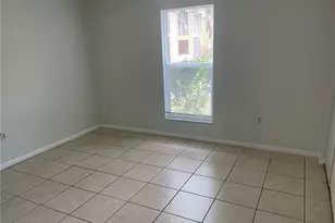 12656 Kenwood Ln, Fort Myers, FL 33907 - Photo 9