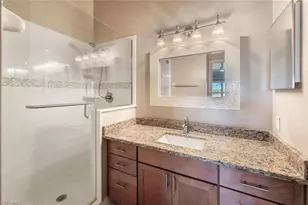 242 Newport Dr, Naples, FL 34114 - Photo 15