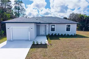 8050 Sherwood Cir, Labelle, FL 33935 - Photo 1
