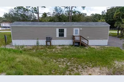 470 S Jinete St, Clewiston, FL 33440 - Photo 3