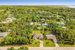 3742 Tangelo Dr, Saint James City, FL 33956 - Photo 25