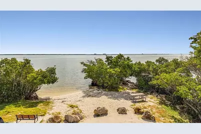 3742 Tangelo Dr, Saint James City, FL 33956 - Photo 31