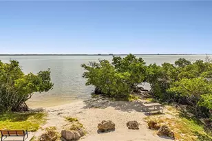 3742 Tangelo Dr, Saint James City, FL 33956 - Photo 31