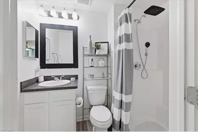 812 SW 11th Ct, Cape Coral, FL 33991 - Photo 15