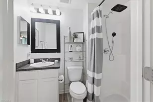 812 SW 11th Ct, Cape Coral, FL 33991 - Photo 15
