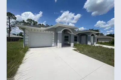 874/876 Duplex St E, Lehigh Acres, FL 33974 - Photo 3