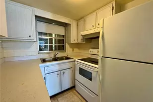 815 Courtington Ln, Fort Myers, FL 33919 - Photo 7