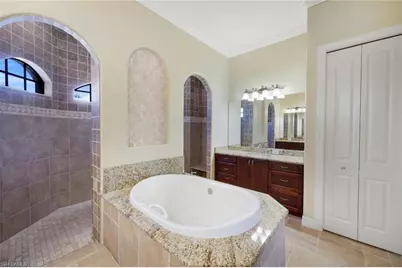 1621 SW 43rd Ter, Cape Coral, FL 33914 - Photo 19