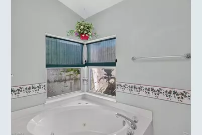 1302 SE 12th Ter, Cape Coral, FL 33990 - Photo 37