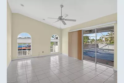 1302 SE 12th Ter, Cape Coral, FL 33990 - Photo 27
