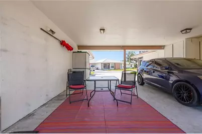 220 Oakmont Pkwy, Lehigh Acres, FL 33936 - Photo 25