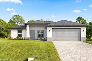1322 NE 12th Pl, Cape Coral, FL 33909 - Photo 1