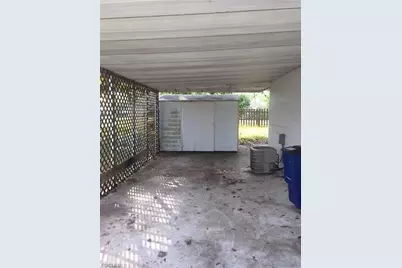 1114 Vineyard Pl, Lehigh Acres, FL 33936 - Photo 9